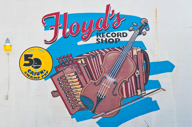 Floyd's Record Shop in Ville Platte, LA | PopArtichoke