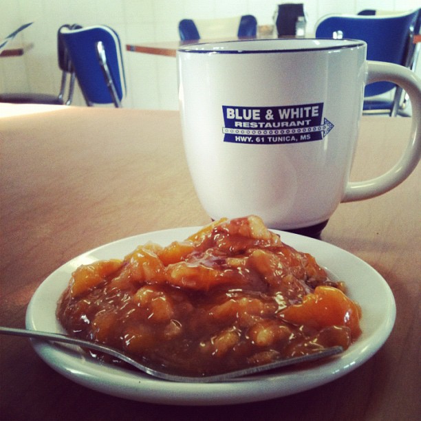 Peach Cobbler and Coffee - Blue & White Restaurant, Tunica, MS | PopArtichoke