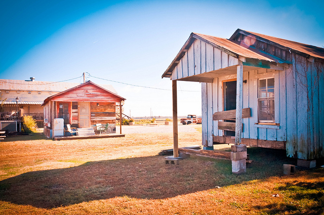 The Shack Up Inn - Clarksdale, MS | PopArtichoke